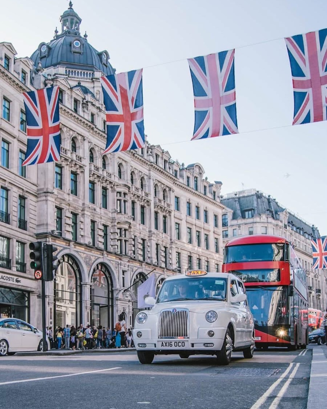 We are headed to London this May to visit with our friends @AnimalPeopleAlliance and at #ENCCLondon with @EngagingNetworks.
Are you a UK-based nonprofit looking for a new agency to help with your digital fundraising strategy? We would love to connect with you! 🇬🇧