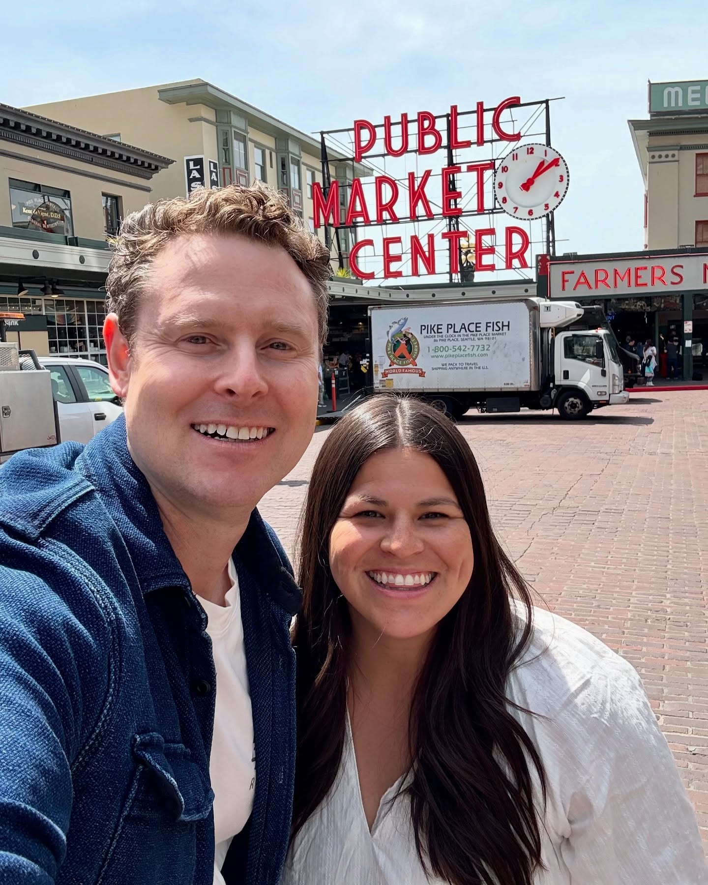 Hello from Seattle 👋 If you’re attending The Woodmark Summit this week - stop by our booth to say hello to Paul and Keisha and grab one of our retro gratitude keychains! We will also be co-hosting a session on ‘Building an Interactive Campaign with Storytelling + Technology’ with @nchfoundation on Thursday 🦋